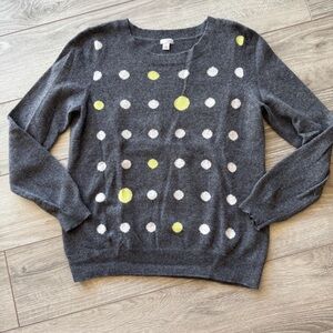Halogen Cashmere Lightweight Charcoal Gray Crewneck Sweater with Polka Dots
